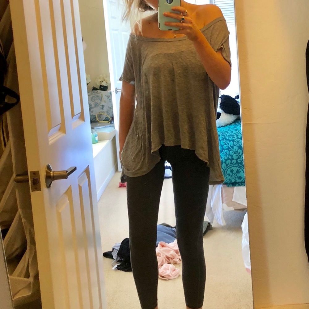 Cute comfy flowy gray soft shirt